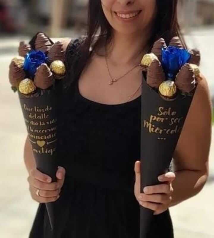Cono rosa azul